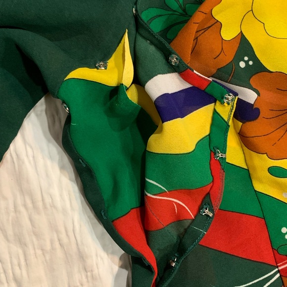 Beautiful Vietnam traditional Ao Dai dress made authentically.🌸💕 - Picture 4 of 5